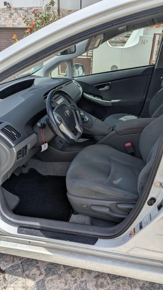 Toyota Prius 1.8 Sol - 35