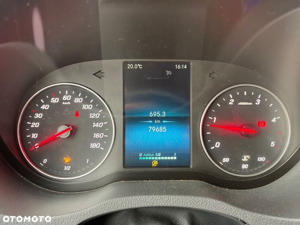 Mercedes-Benz Sprinter 317 Maxi - 21