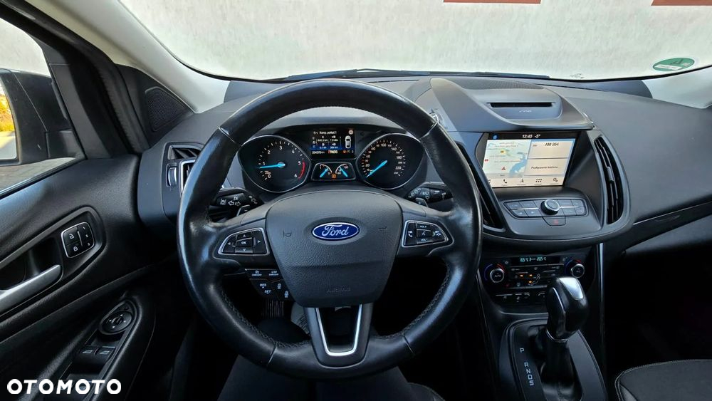 Ford Kuga - 21