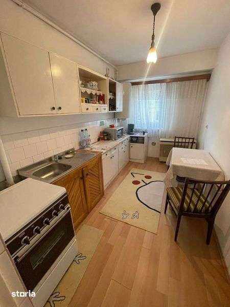 Proprietar vand apartament 2 camere — fotografia 1