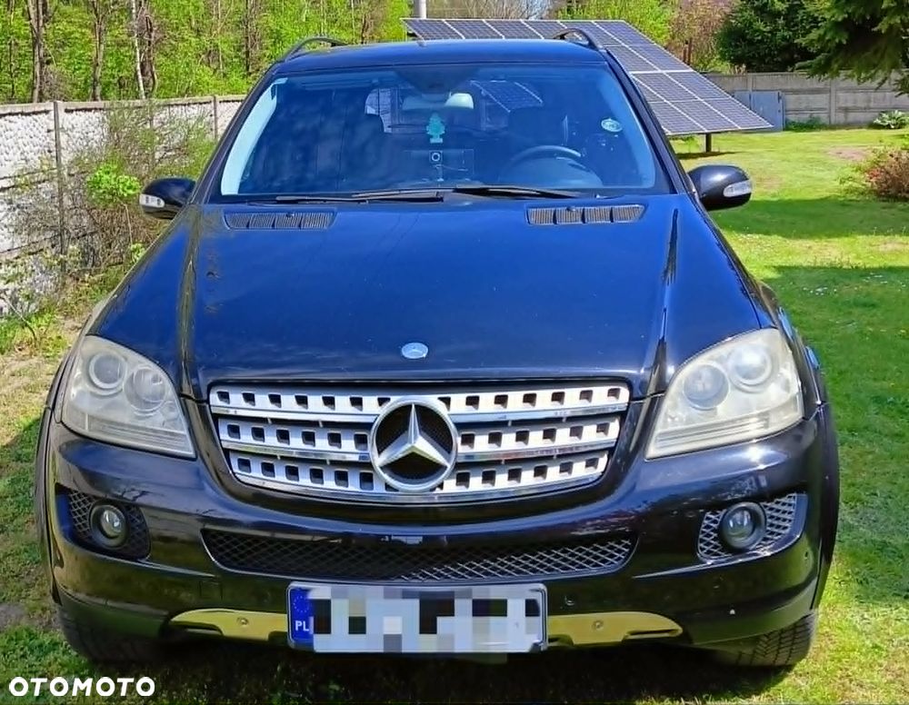 Mercedes-Benz ML - 11