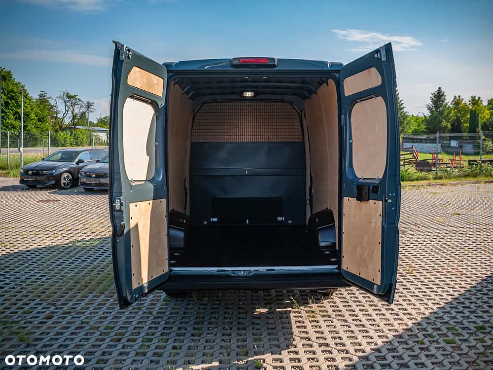 Opel MOVANO FURGON ZAŁOGOWY L4H2 2.2 DIESEL 180KM MT6 - 11