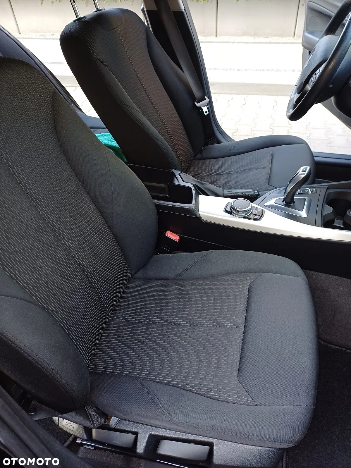 BMW Seria 1 120d Sport Line sport - 6