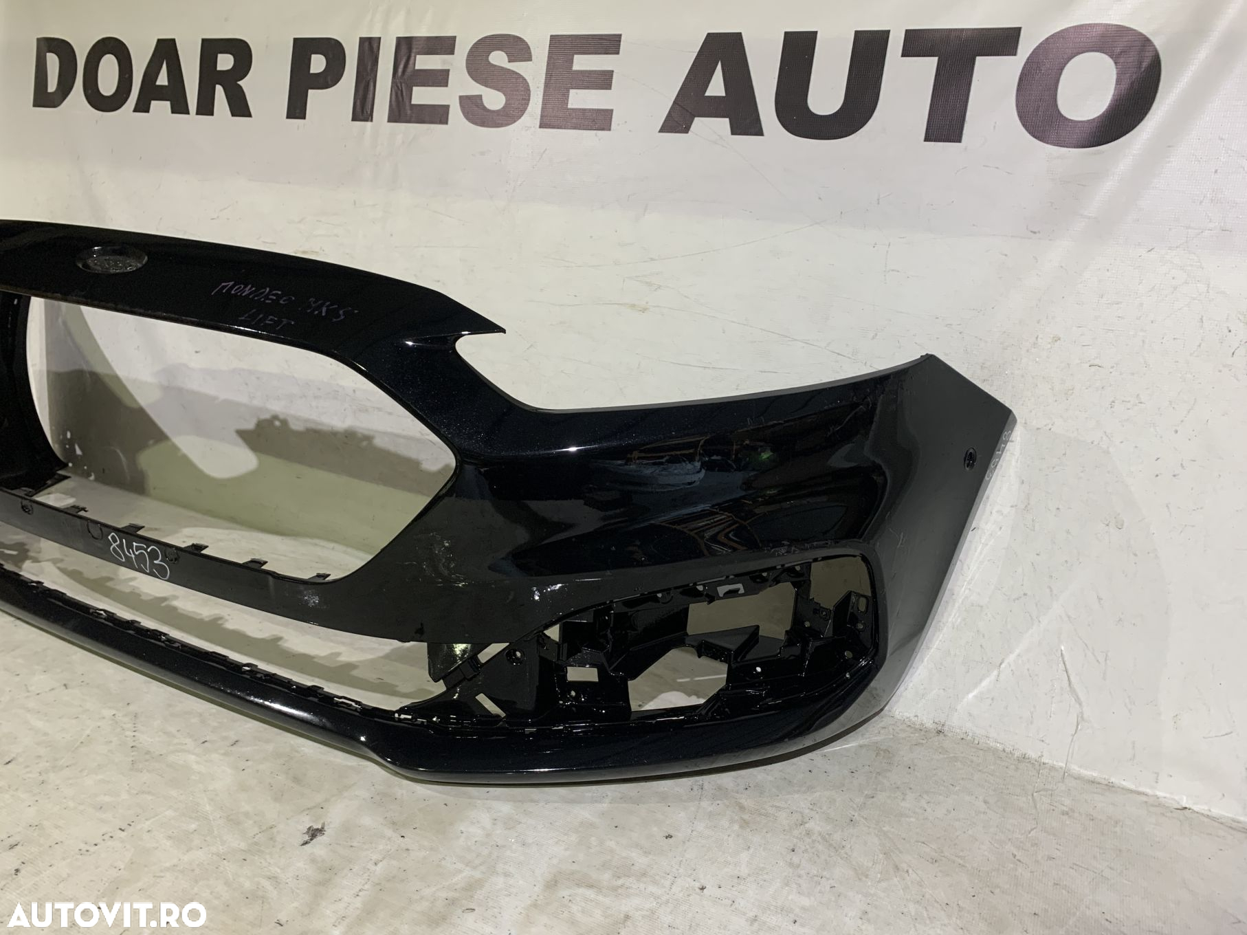 Bara fata Ford Mondeo 5, facelift, 2019, 2020, 2021, 2022, 2023, 2024, cod origine OE JS7V-17D957-A, cu gauri pentru senzori de parcare (6). - 2