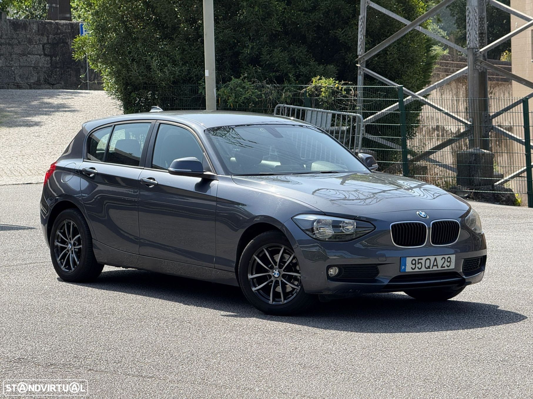 BMW 116 d Line Sport - 1