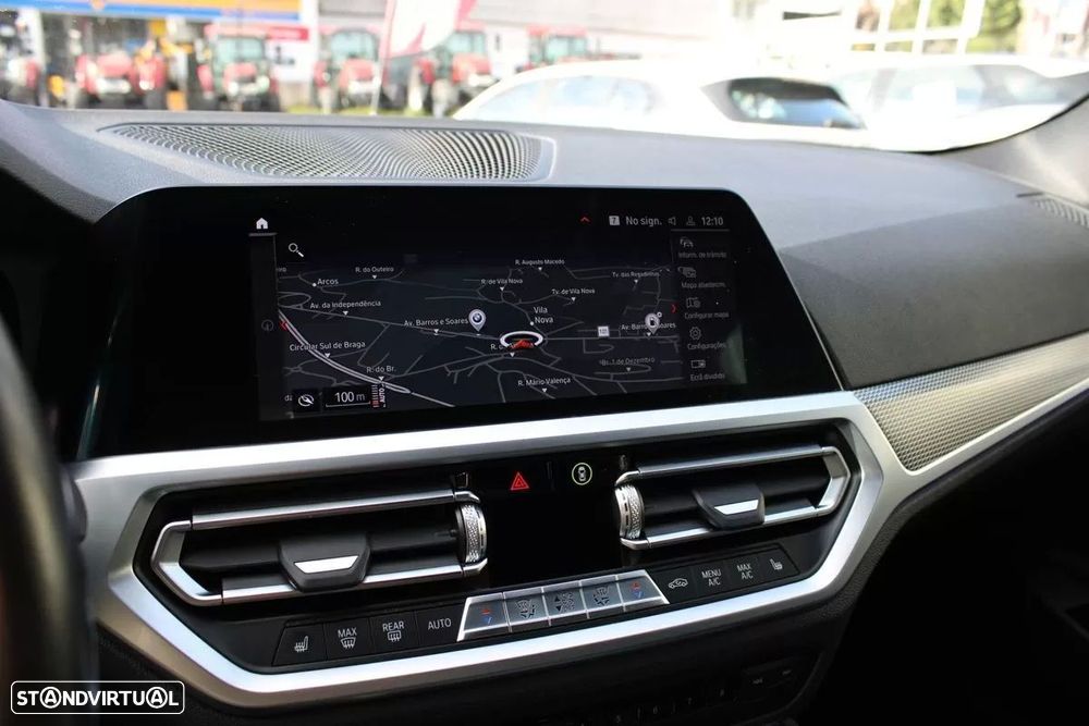 BMW 420 d Desportiva M Auto - 10