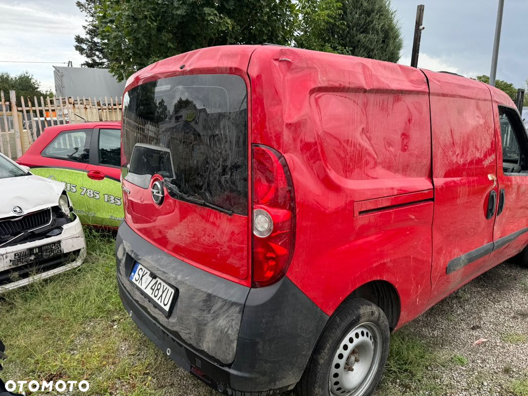 Opel Combo - 8