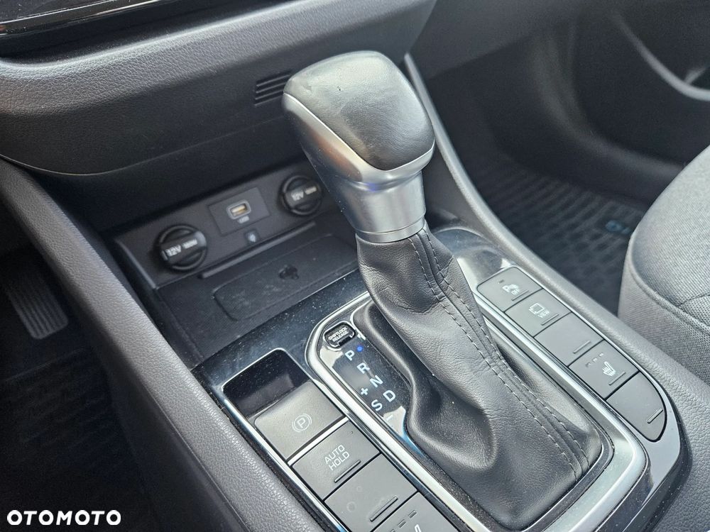 Hyundai IONIQ 1.6 GDI Prime - 22