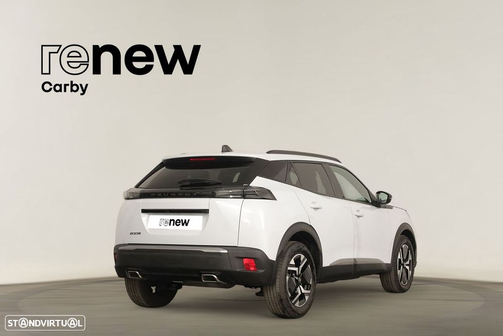 Peugeot 2008 1.2 PureTech Allure EAT8 - 3