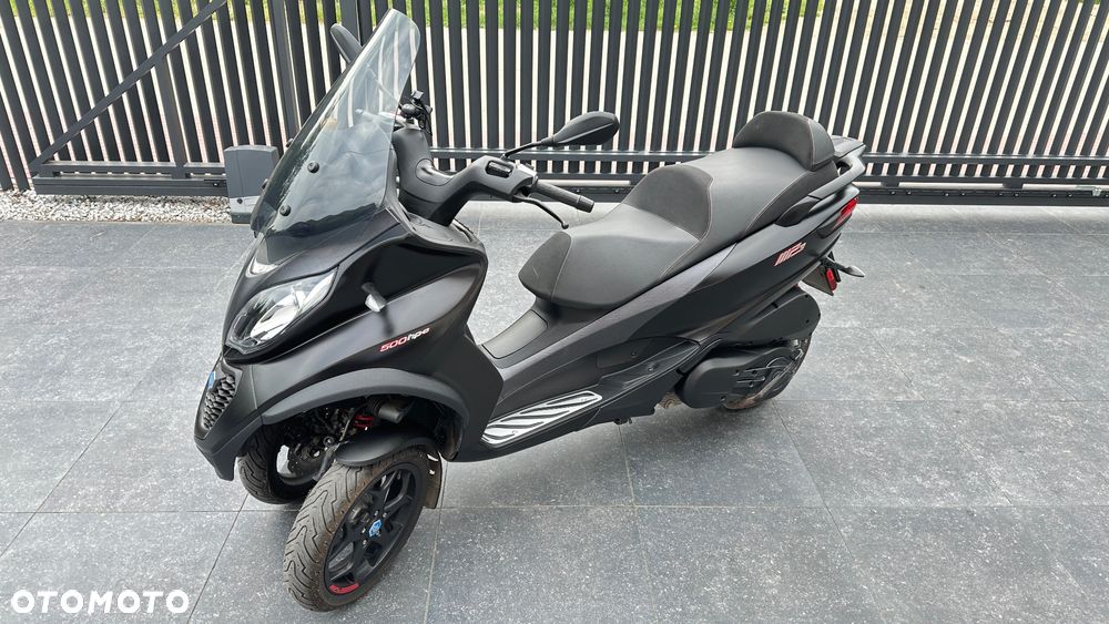 Piaggio MP-3 - 1