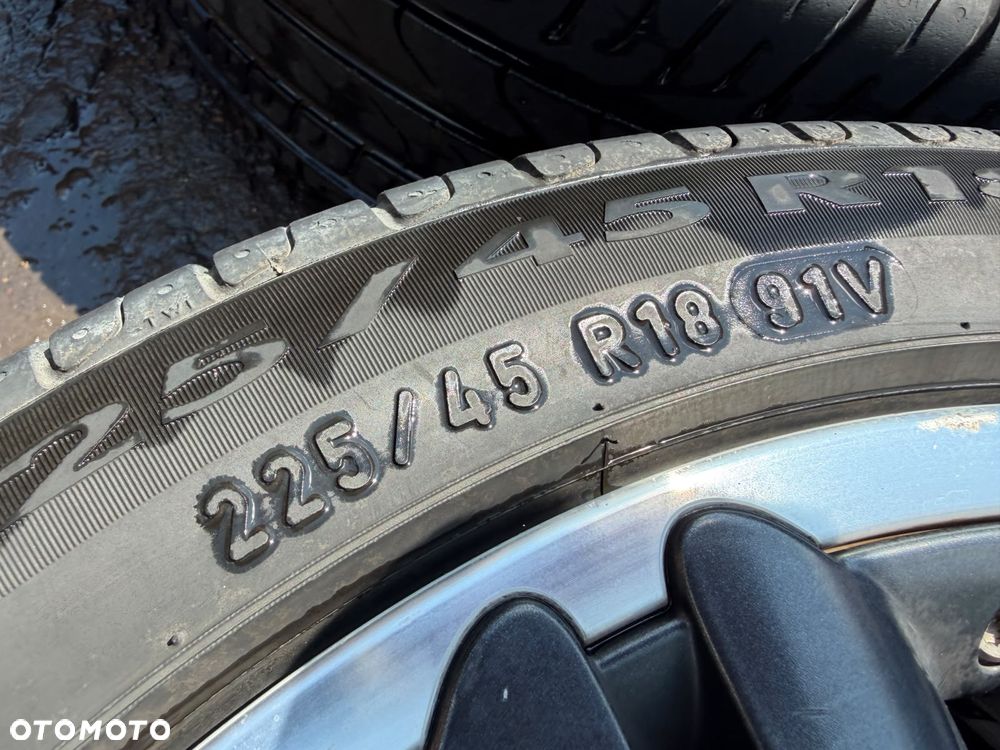 Felgi koła 18' Mini Countryman S R60 7,5Jx18EH2 5x120 ET54 centr 72,6 RUNFLAT 9804376 9803727 OE - 15