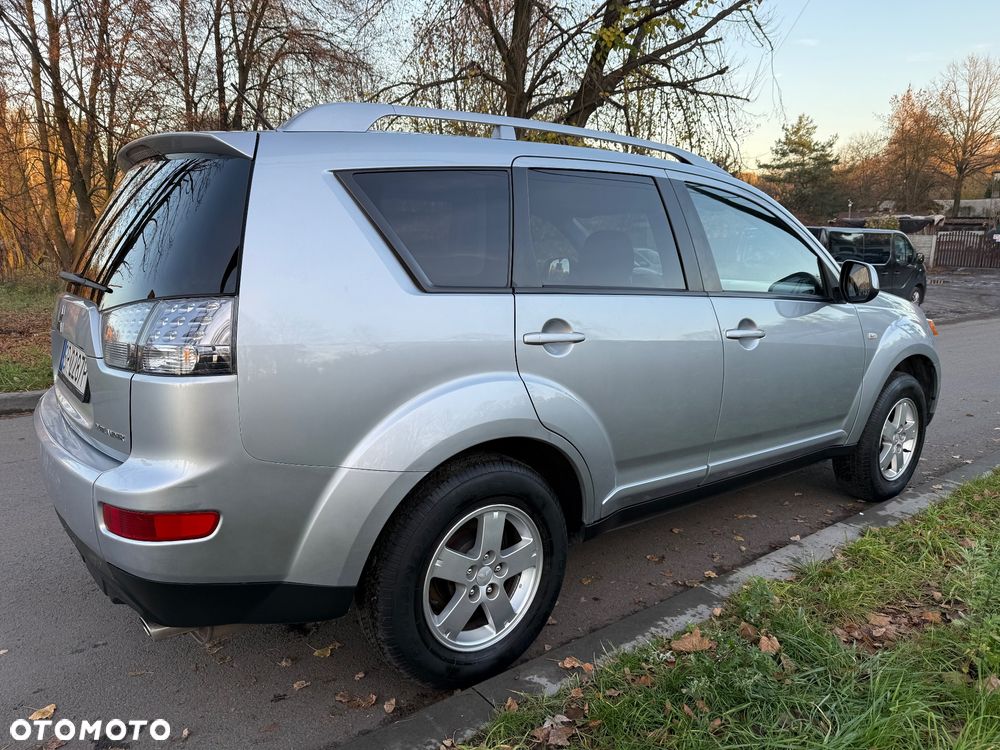 Mitsubishi Outlander 2.4 2WD - 7