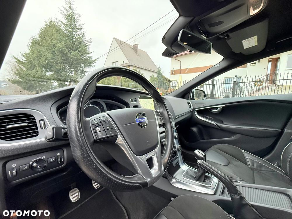 Volvo V40 D4 RDesign - 18