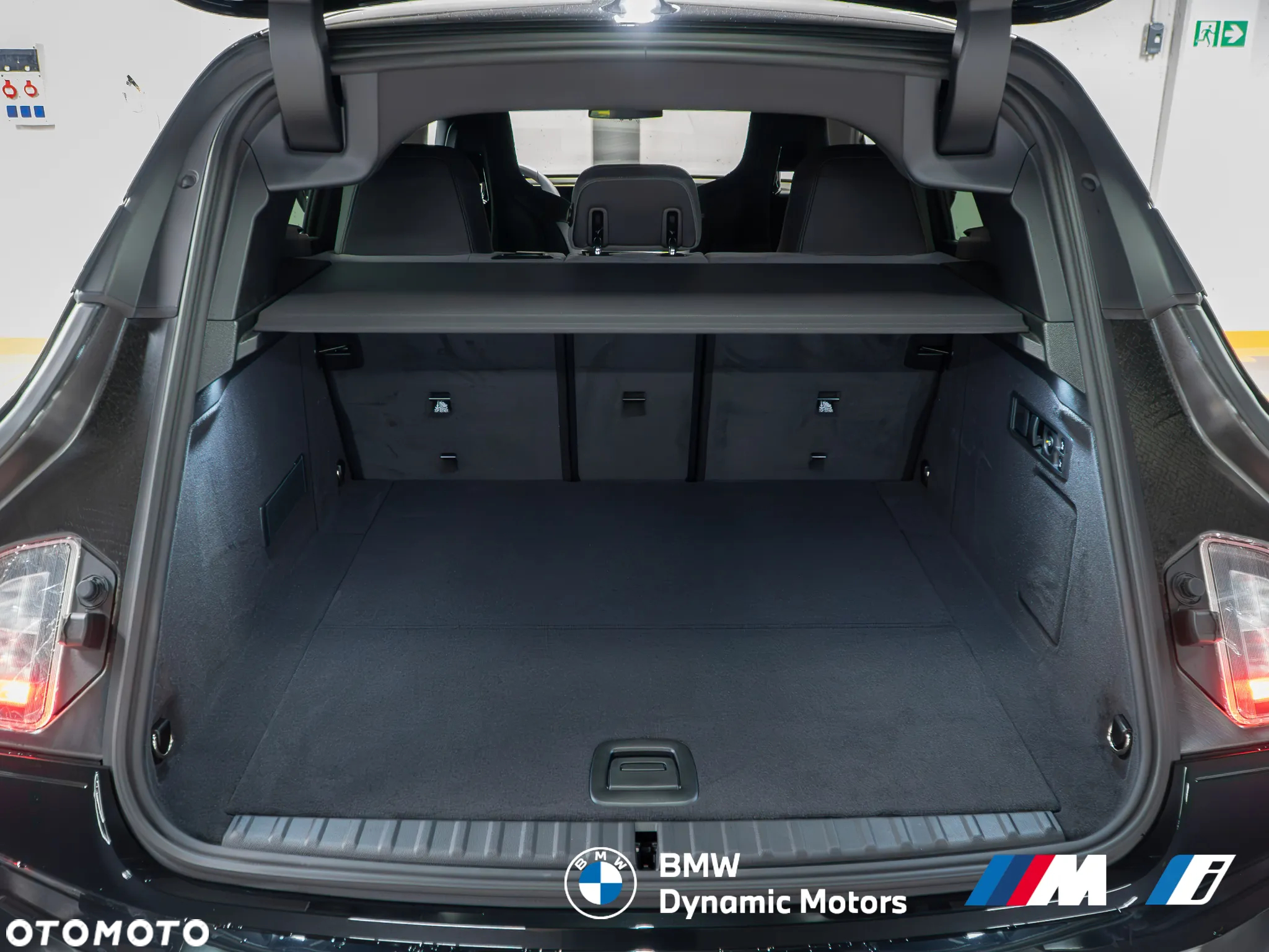 BMW iX xDrive45 - 14