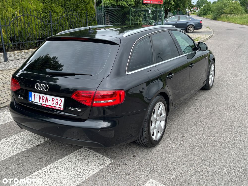 Audi A4 Avant 2.0 TDI DPF S line Sportpaket - 11