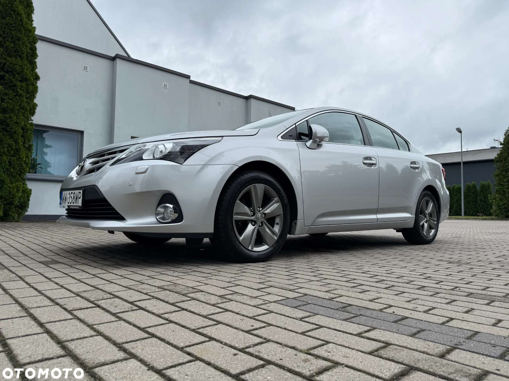 Toyota Avensis 2.0 Prestige - 17