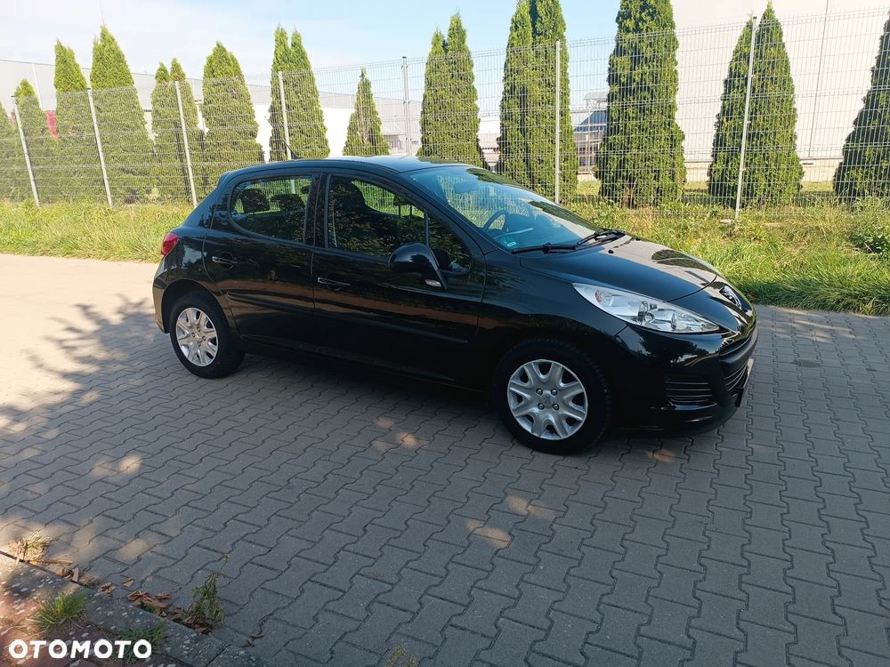 Peugeot 207 75 Urban Move - 14