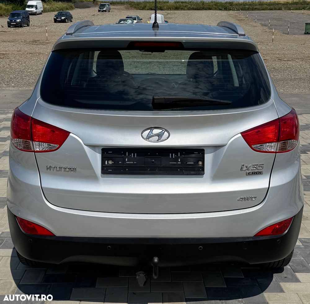 Hyundai ix35 2.0 CRDI 4WD Premium - 4