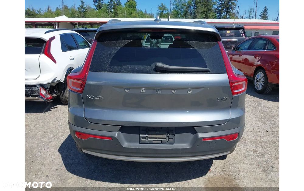 Volvo XC 40 - 6