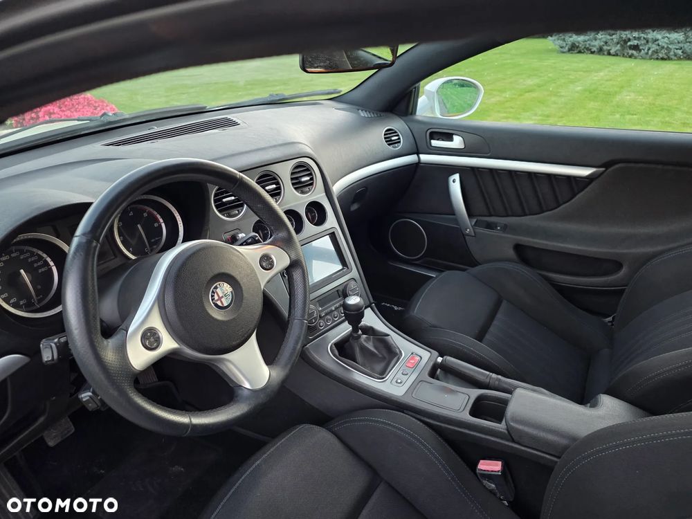 Alfa Romeo Brera 2.4JTDM Sky View - 8