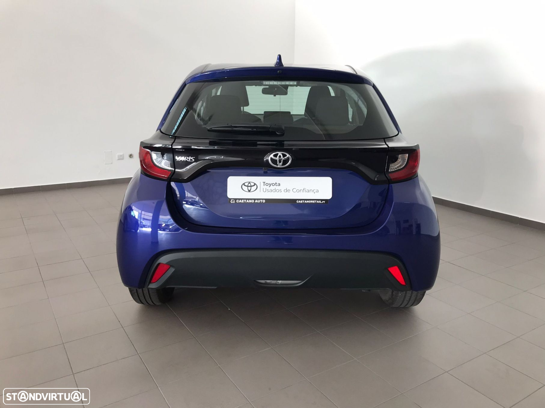 Toyota Yaris 1.0 VVT-i Comfort Plus - 4