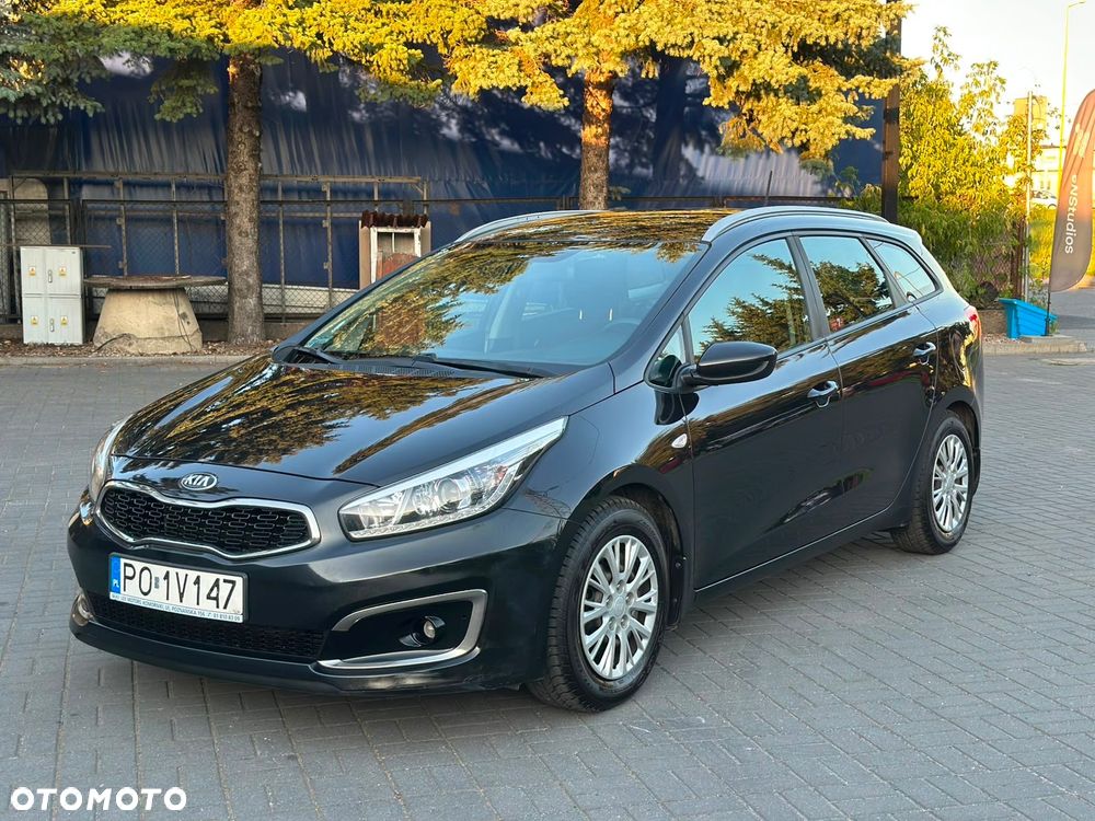 Kia Ceed - 1