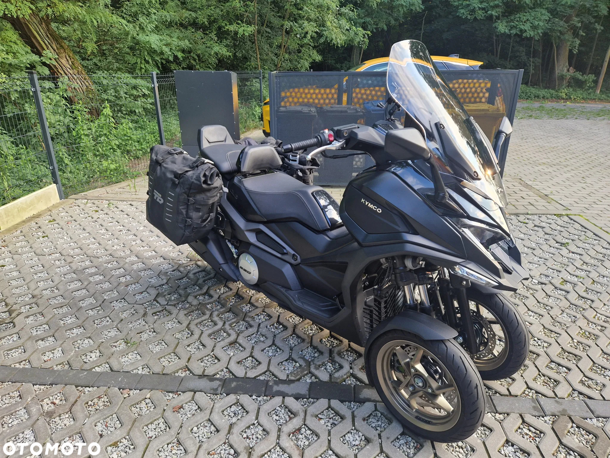 Kymco CV3 - 4