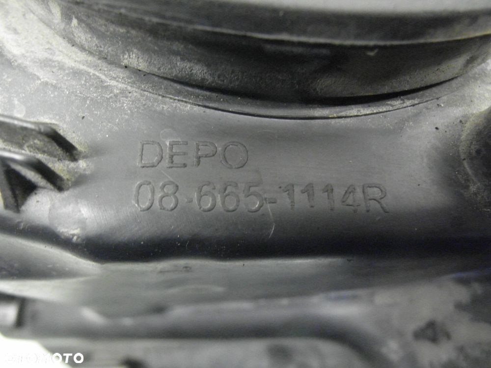 LAMPA PRAWA PRZEDNIA SKODA FABIA II - 8