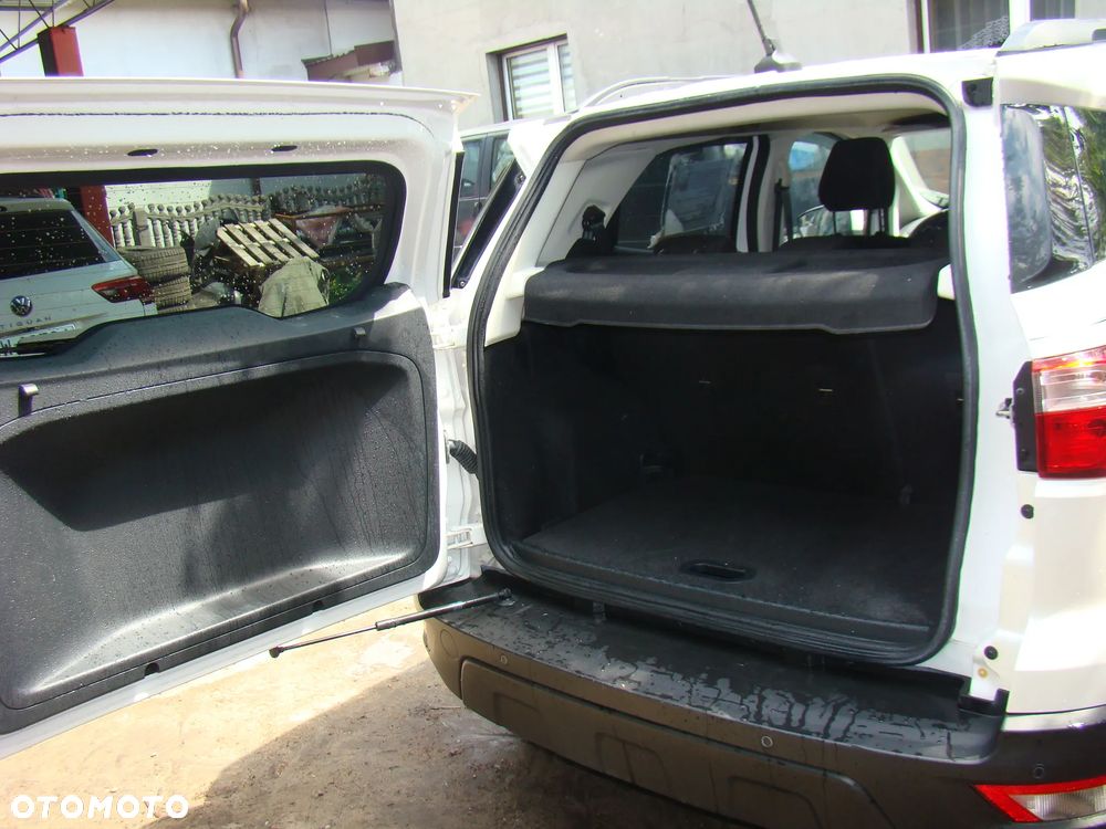 Ford EcoSport - 25