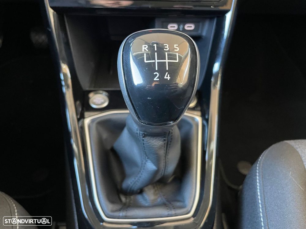 VW T-Cross 1.0 TSI - 26