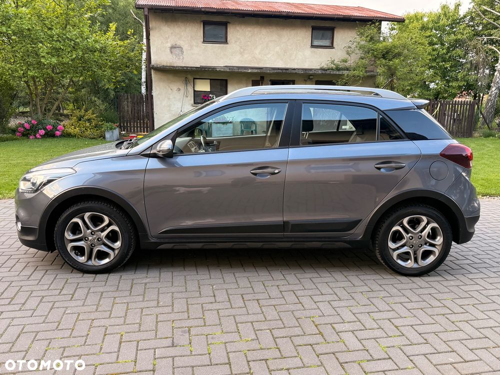 Hyundai i20 1.4 Premium - 4