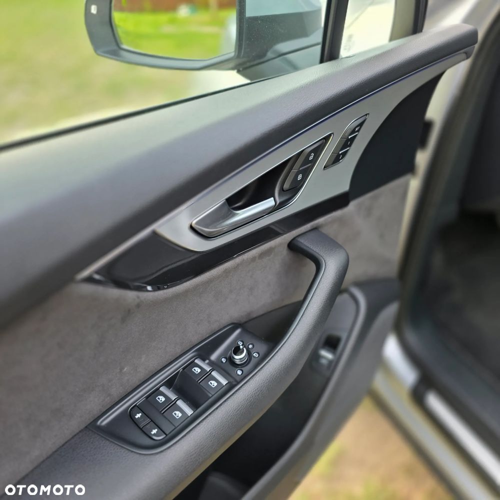 Audi Q7 - 15