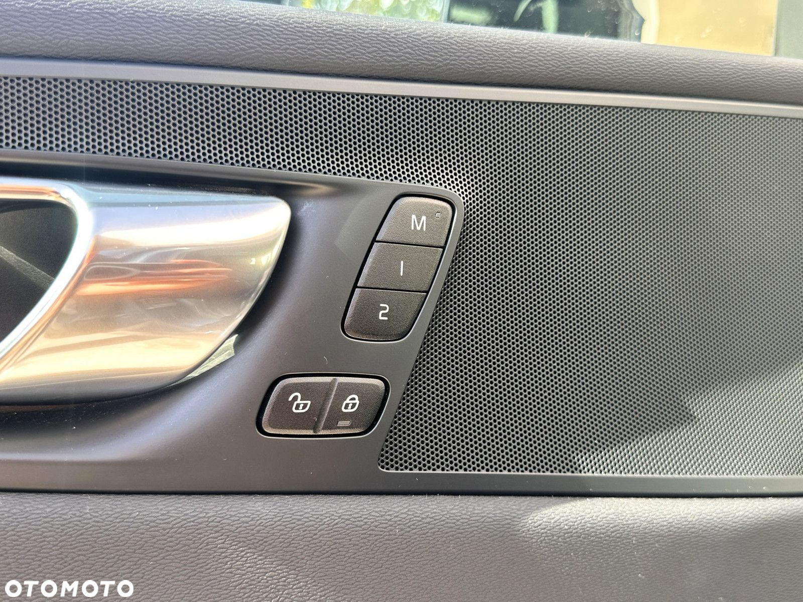 Volvo XC 60 - 18
