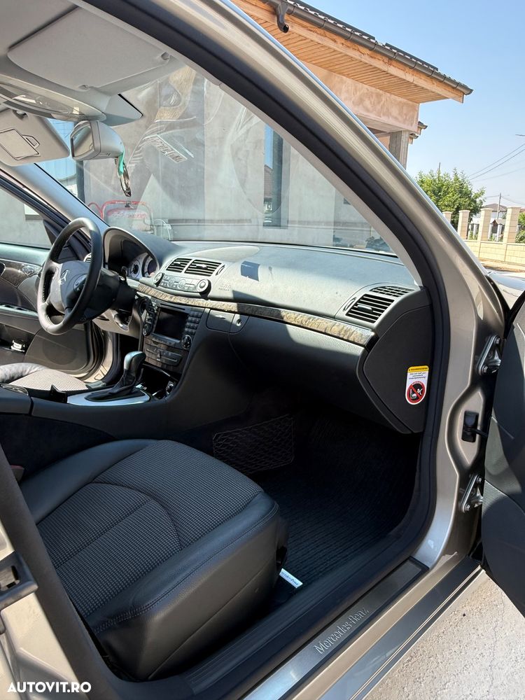 Mercedes-Benz E - 20