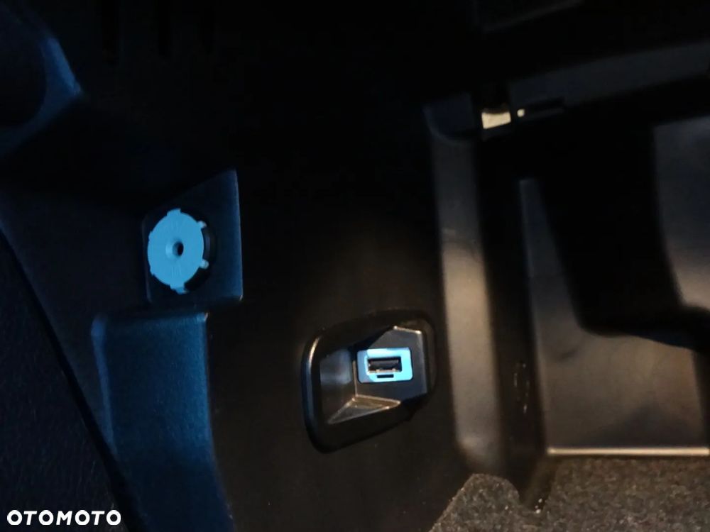 Ford S-Max 2.0 Titanium - 34