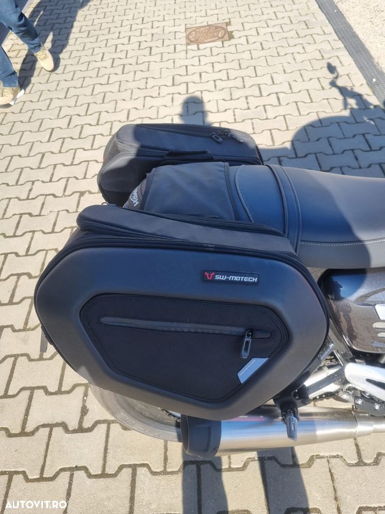 Triumph Speed Twin - 6