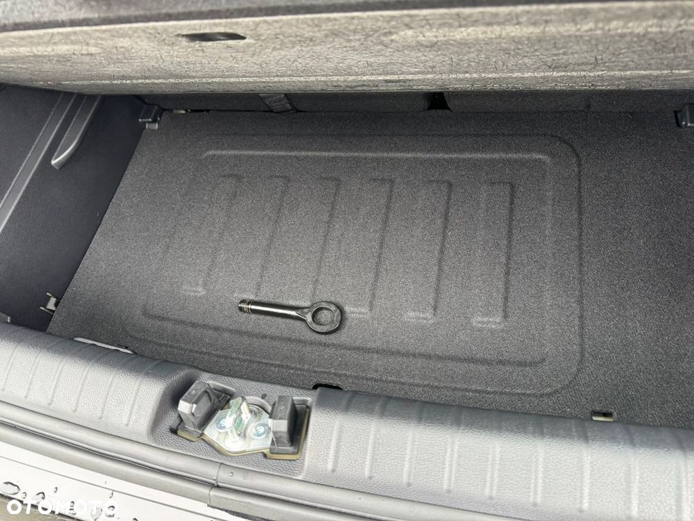 Kia Picanto 1.0 L - 22