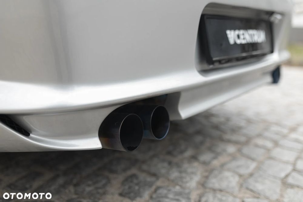 Porsche 911 Carrera Tiptronic S - 11