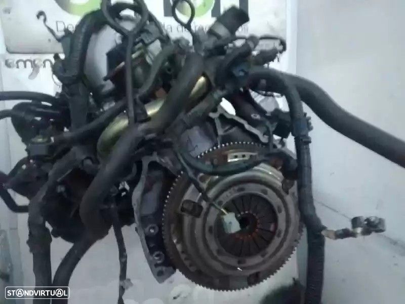 MOTOR COMPLETO HONDA CIVIC VII HATCHBACK 2002 -D16V1 - 4