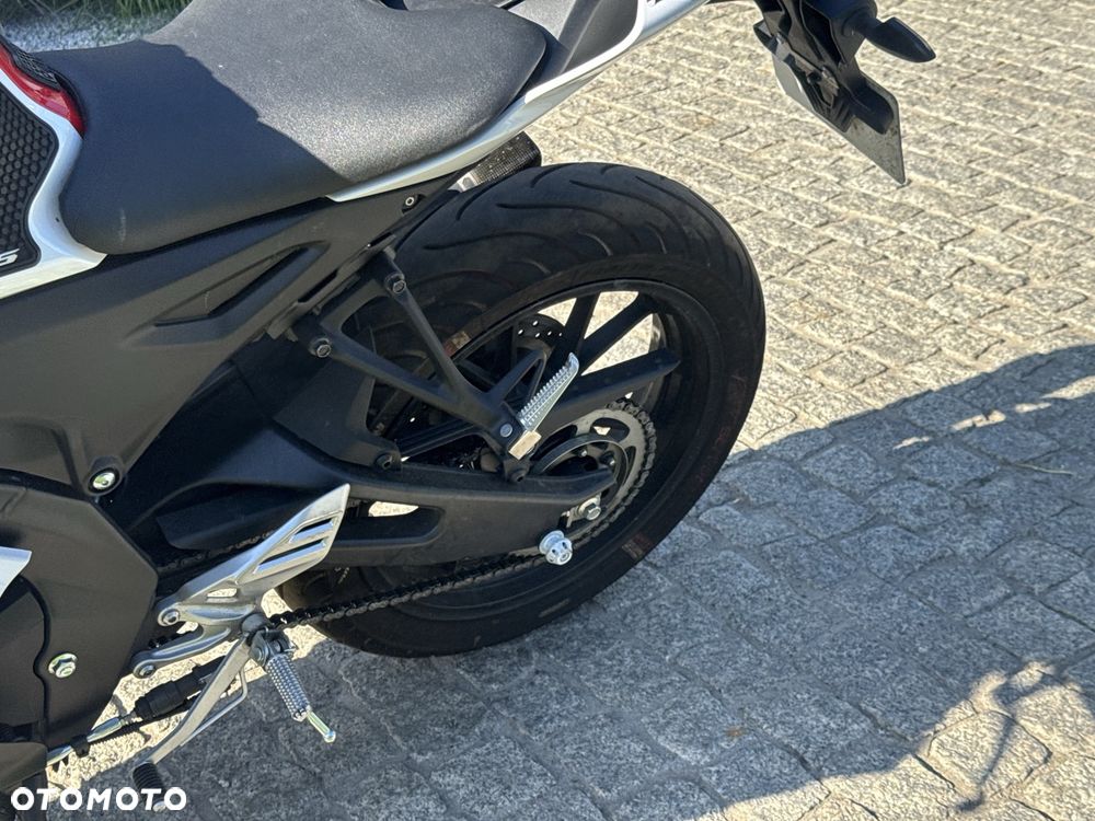 Yamaha R125 - 23