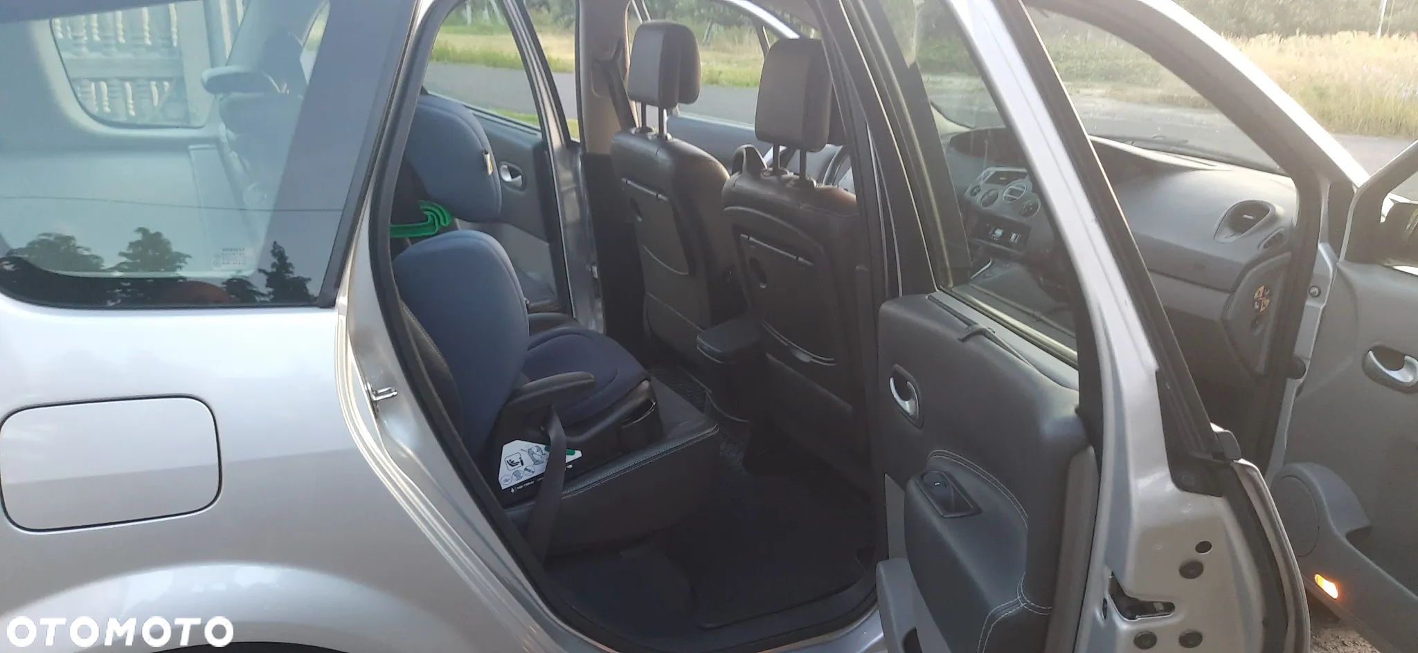 Renault Scenic 2.0T 16V Privilege - 17