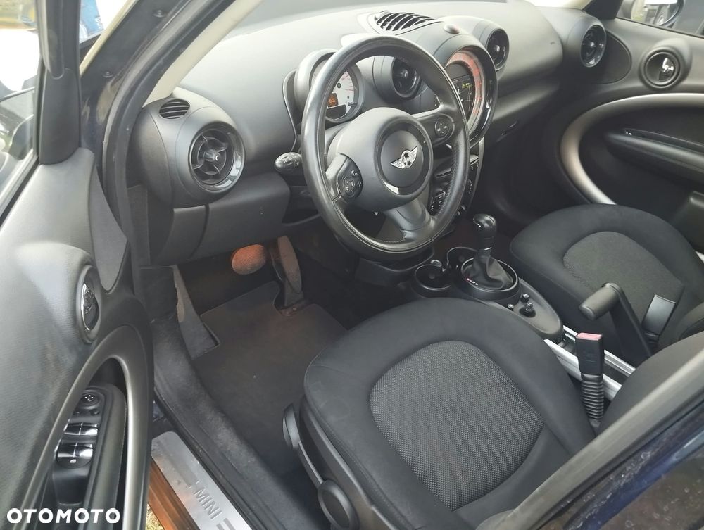MINI Countryman Cooper D ALL4 - 11