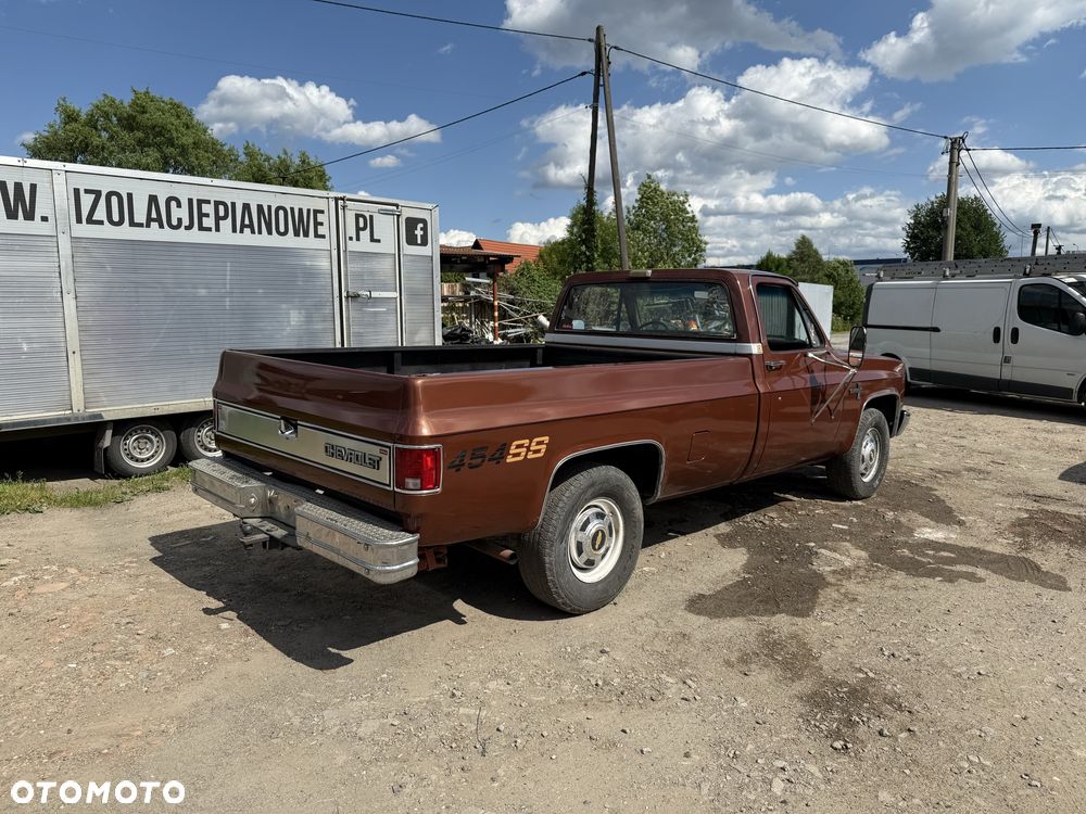 Chevrolet Silverado - 5