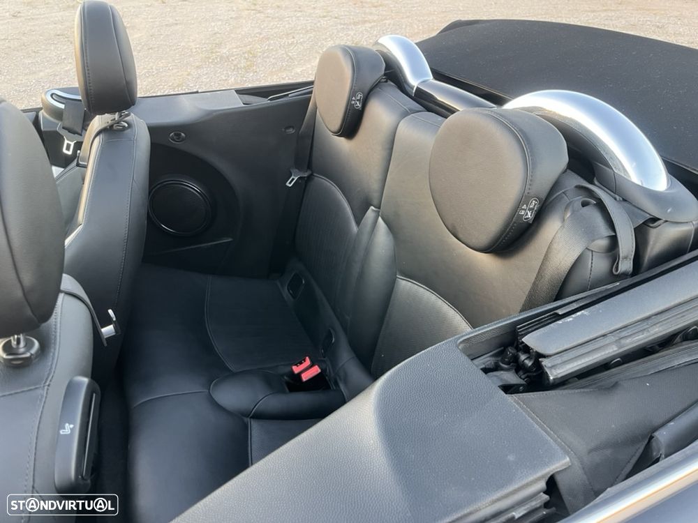 MINI Cabrio Cooper SD - 11