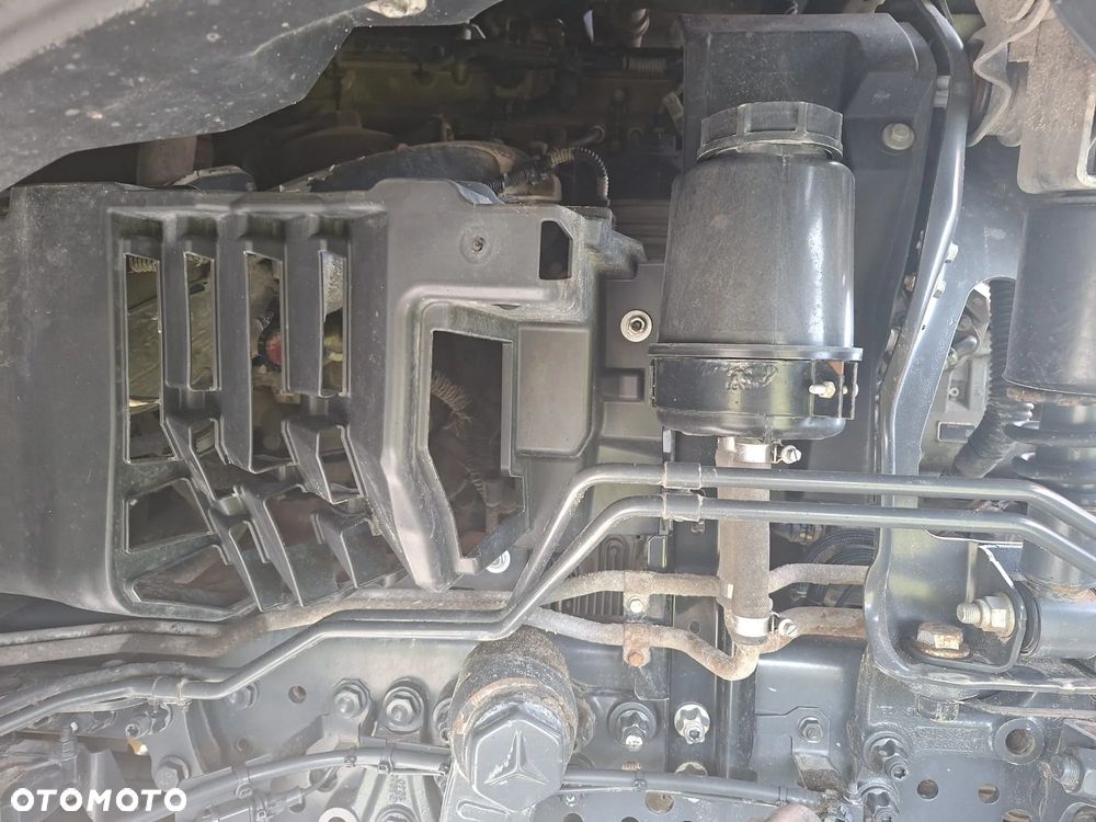 Mercedes-Benz AROCS - 9