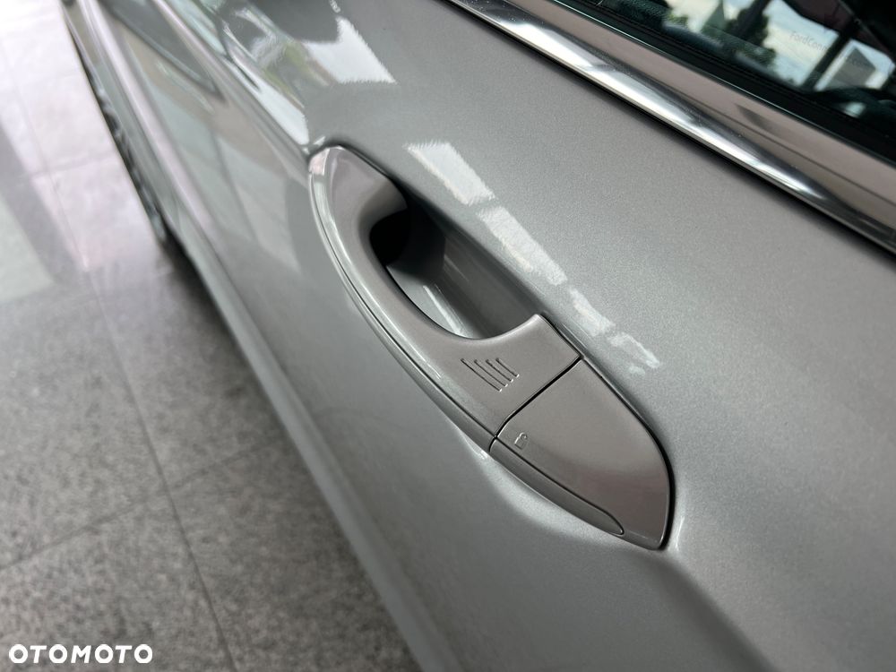 Ford Mondeo 2.0 EcoBlue Titanium - 11