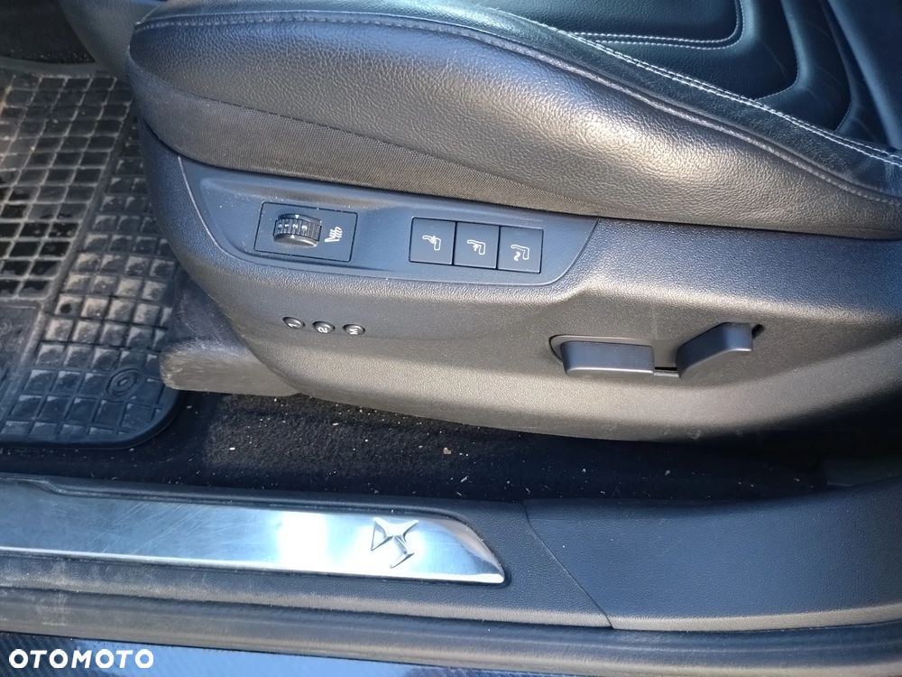 DS Automobiles DS 5 - 21