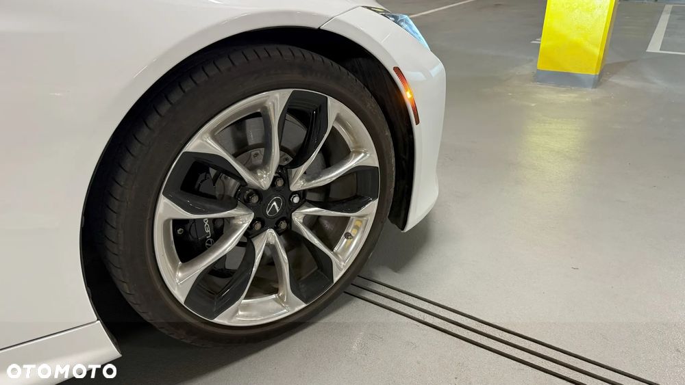Lexus LC 500 Carbon - 4