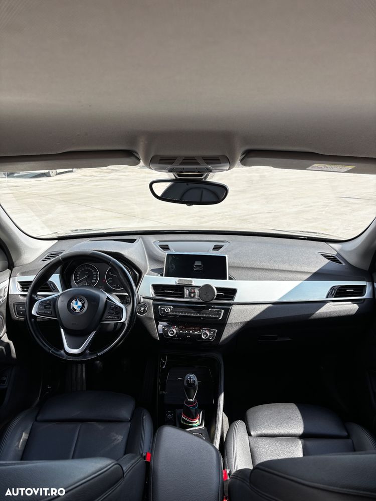BMW X1 sDrive18d Standard - 9