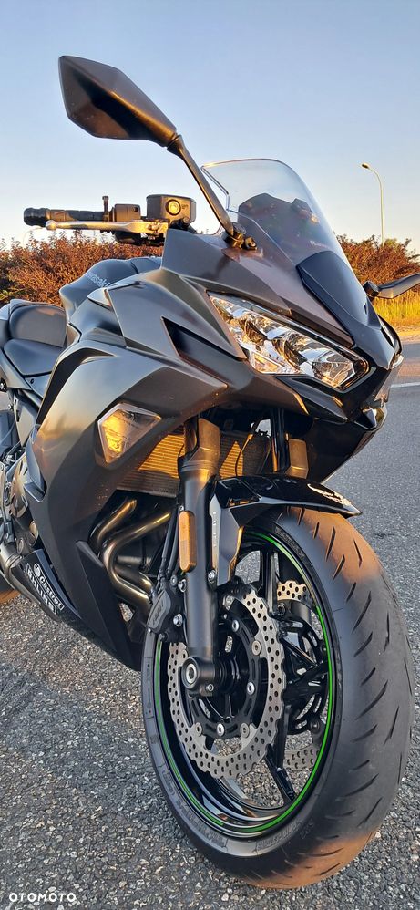 Kawasaki Ninja - 22